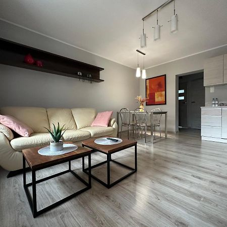 Apartament Przy Cieplickich Tezniach Jelenia Góra Kültér fotó