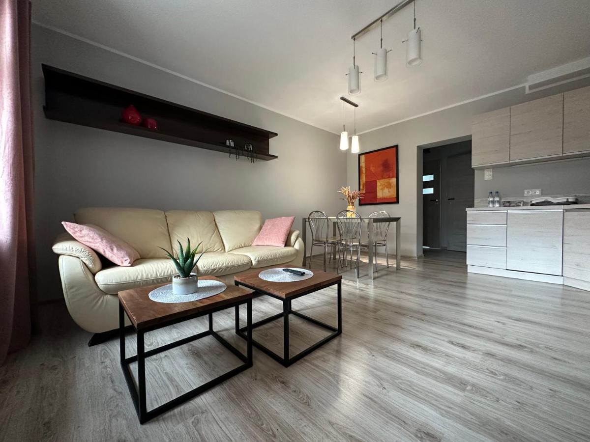 Apartament Przy Cieplickich Tezniach Jelenia Góra Kültér fotó