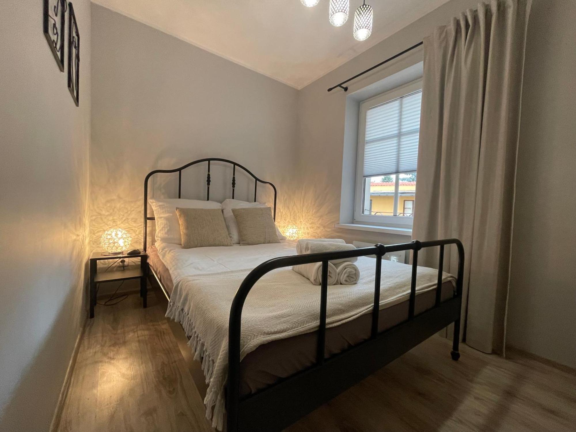 Apartament Przy Cieplickich Tezniach Jelenia Góra Kültér fotó